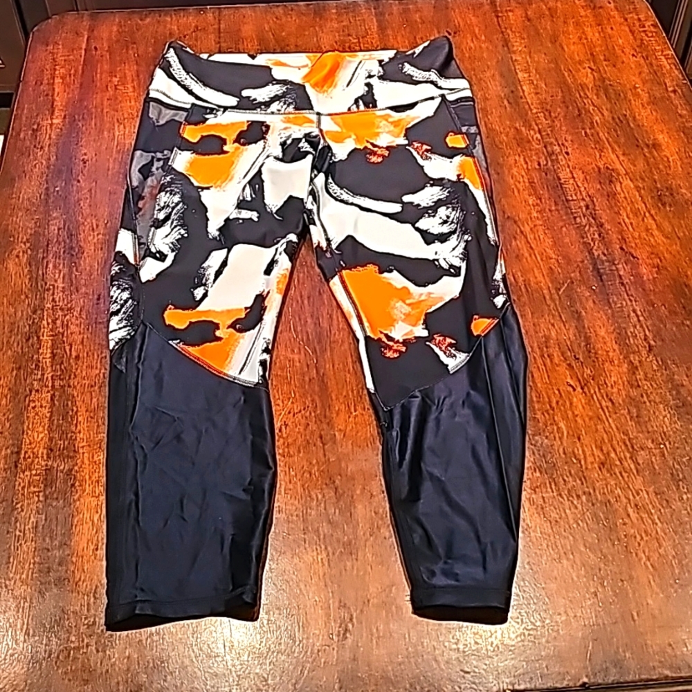 Under Armour Abstract leggings